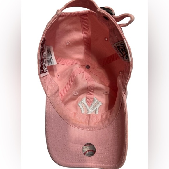 American Needle New York Yankees Hat in Pink One Se - Picture 13 of 13